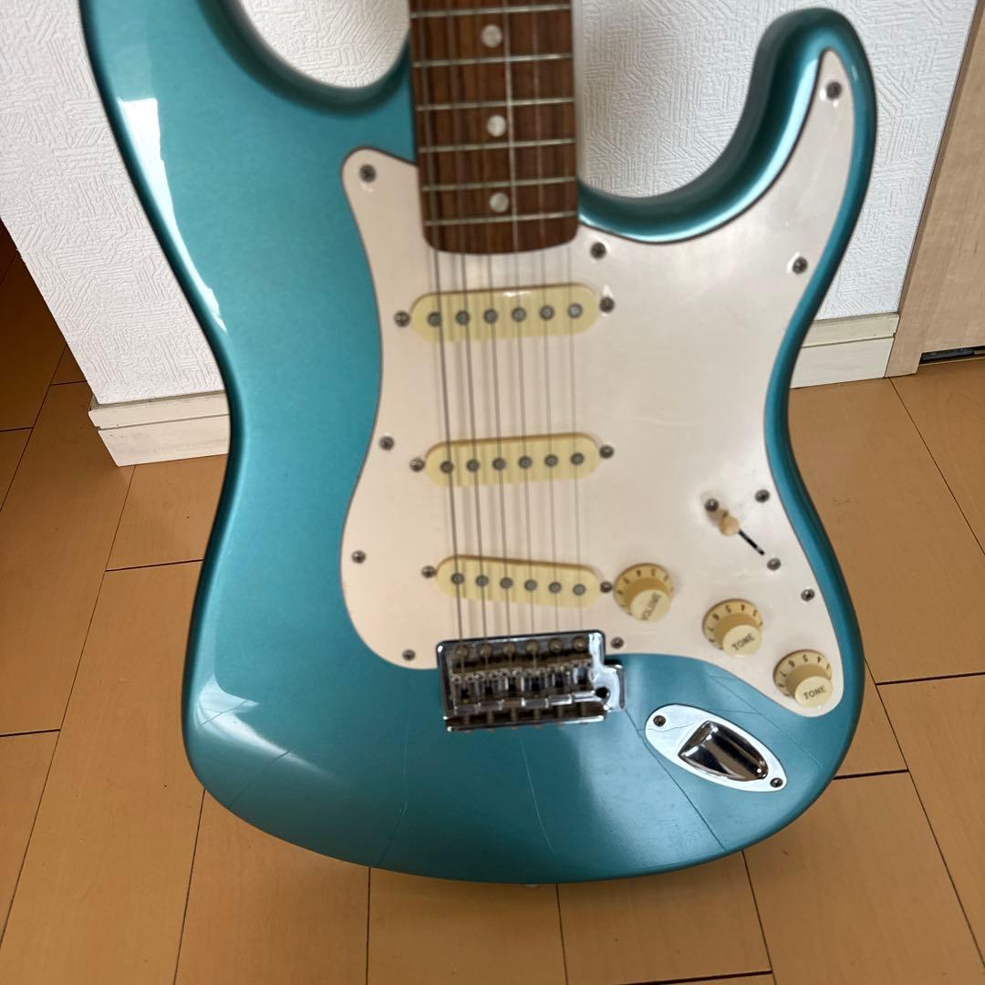Squier Stratocaster アクアブルー