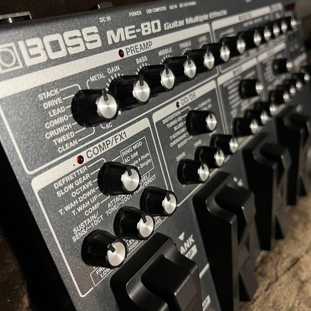 美品 BOSS ME-80 ギター用マルチエフェクター 動作良好 アダプター付き