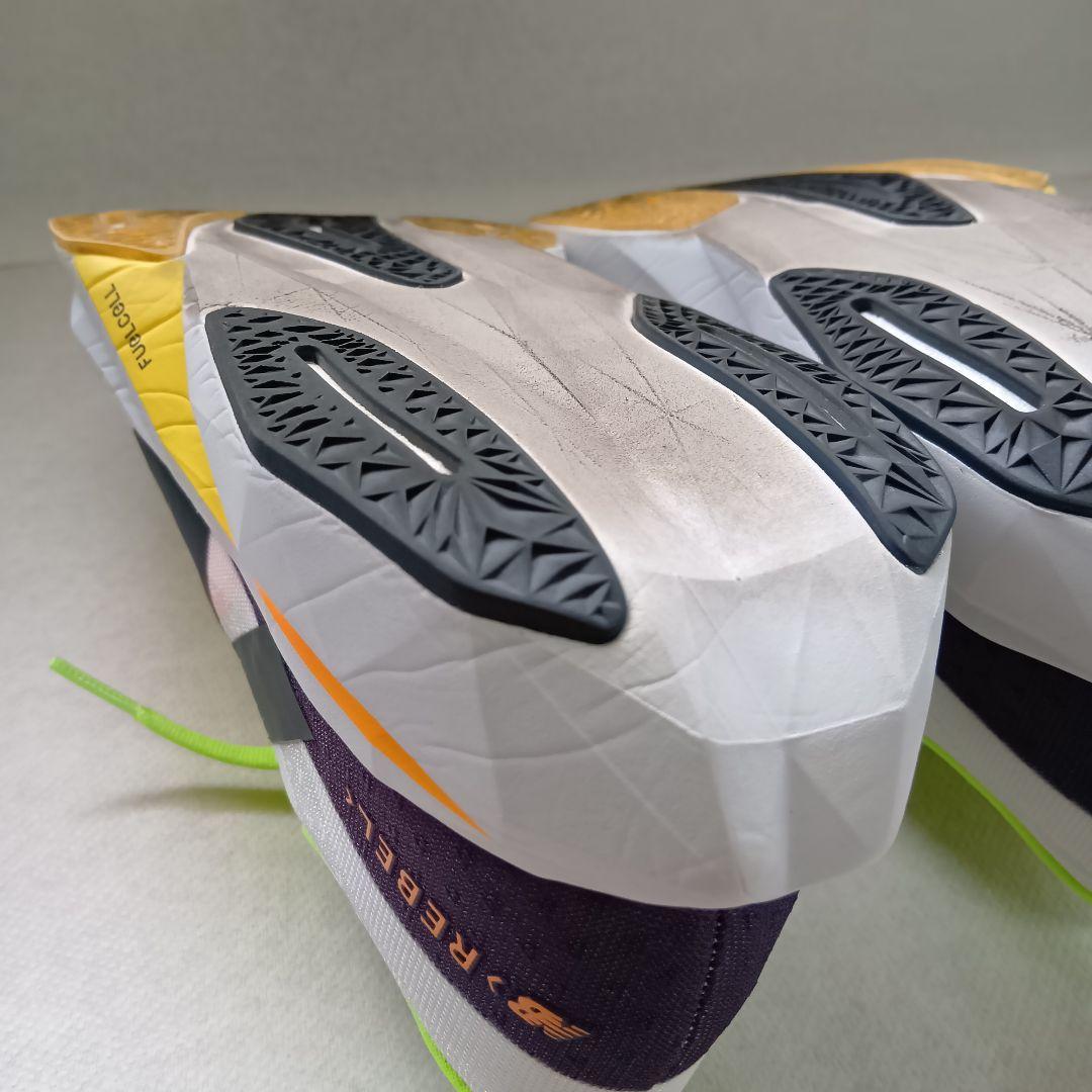 スパイク・シューズ New Balance Fuel Cell Rebel v4 27.5cm