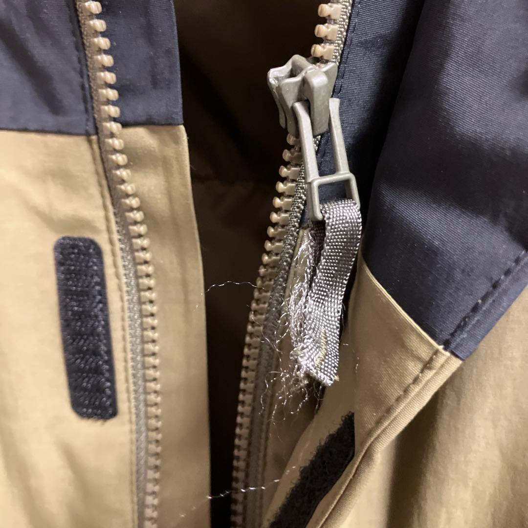 【美品】UNIQLO 平野歩夢モデル スノーボード アウターウェア Sサイズ