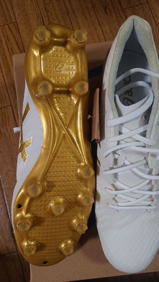 新品ASICS アクロス2 サッカースパイク