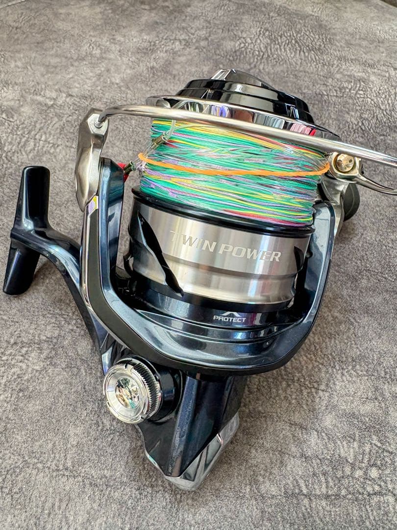 TWIN POWER 14000XG スピニングリール