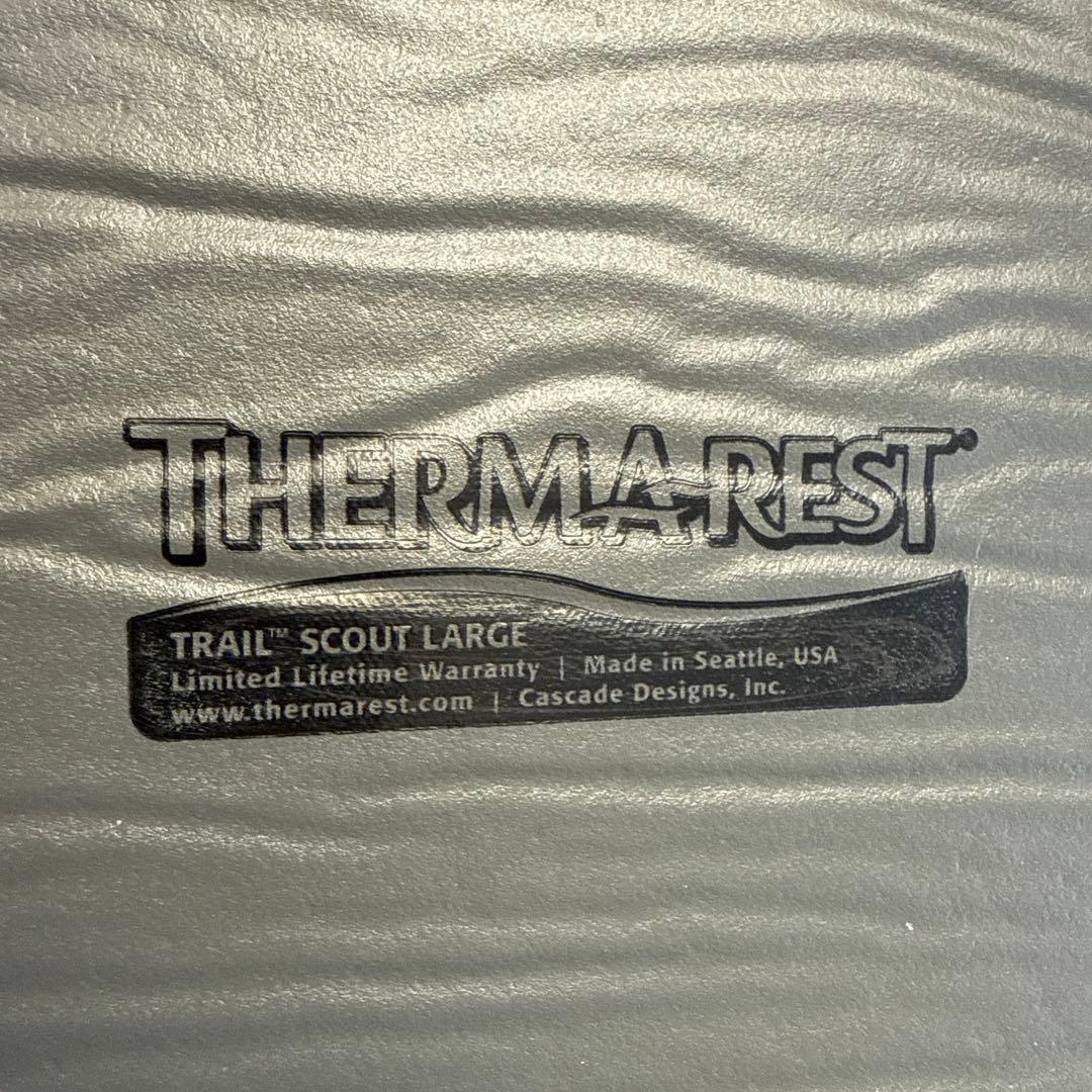 ② THERMAREST TRAIL SCOUT LARGE スリーピングマット