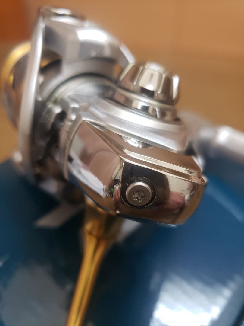 マグシールド搭載 ダイワ 21フリームス FC LT2000S スピニングリール