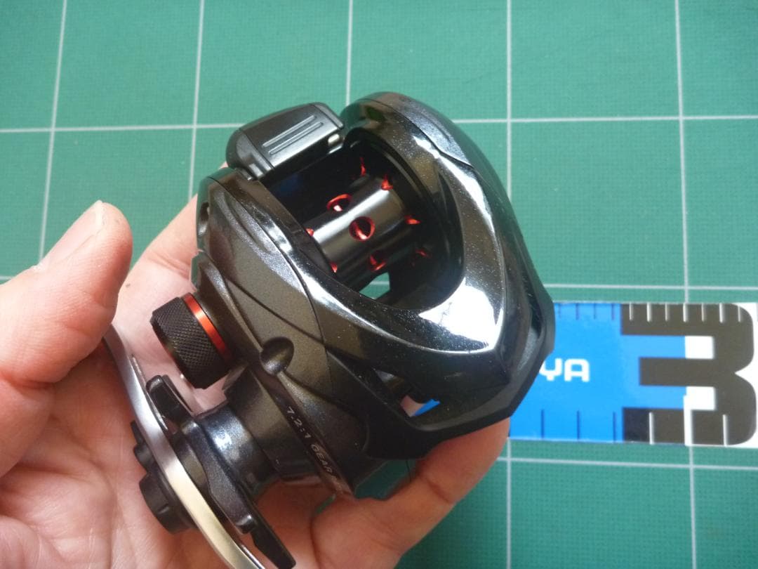 シマノ　カシータスMGL100HG　右ハンドル