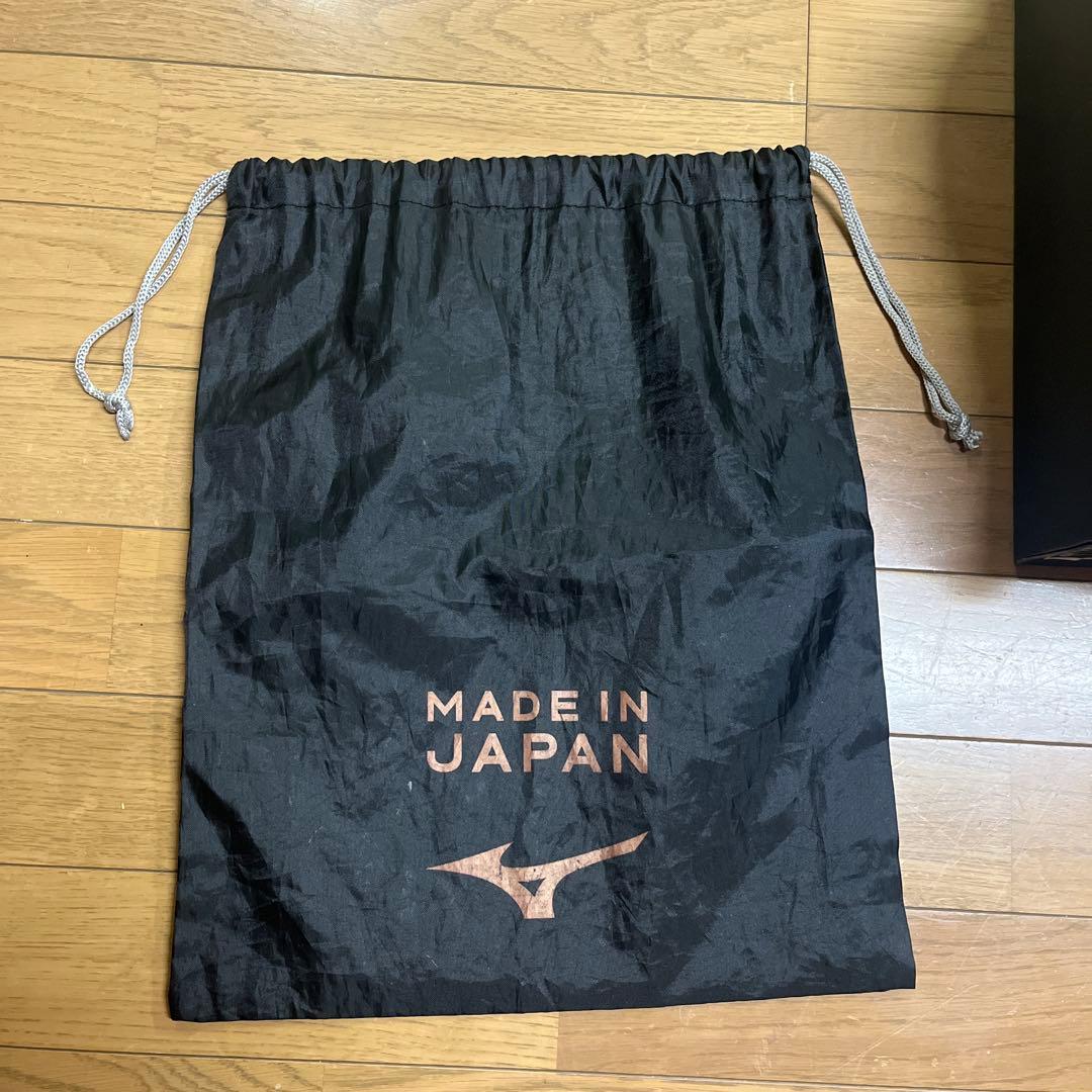 Mizuno Morelia Neo 4サッカーシューズ