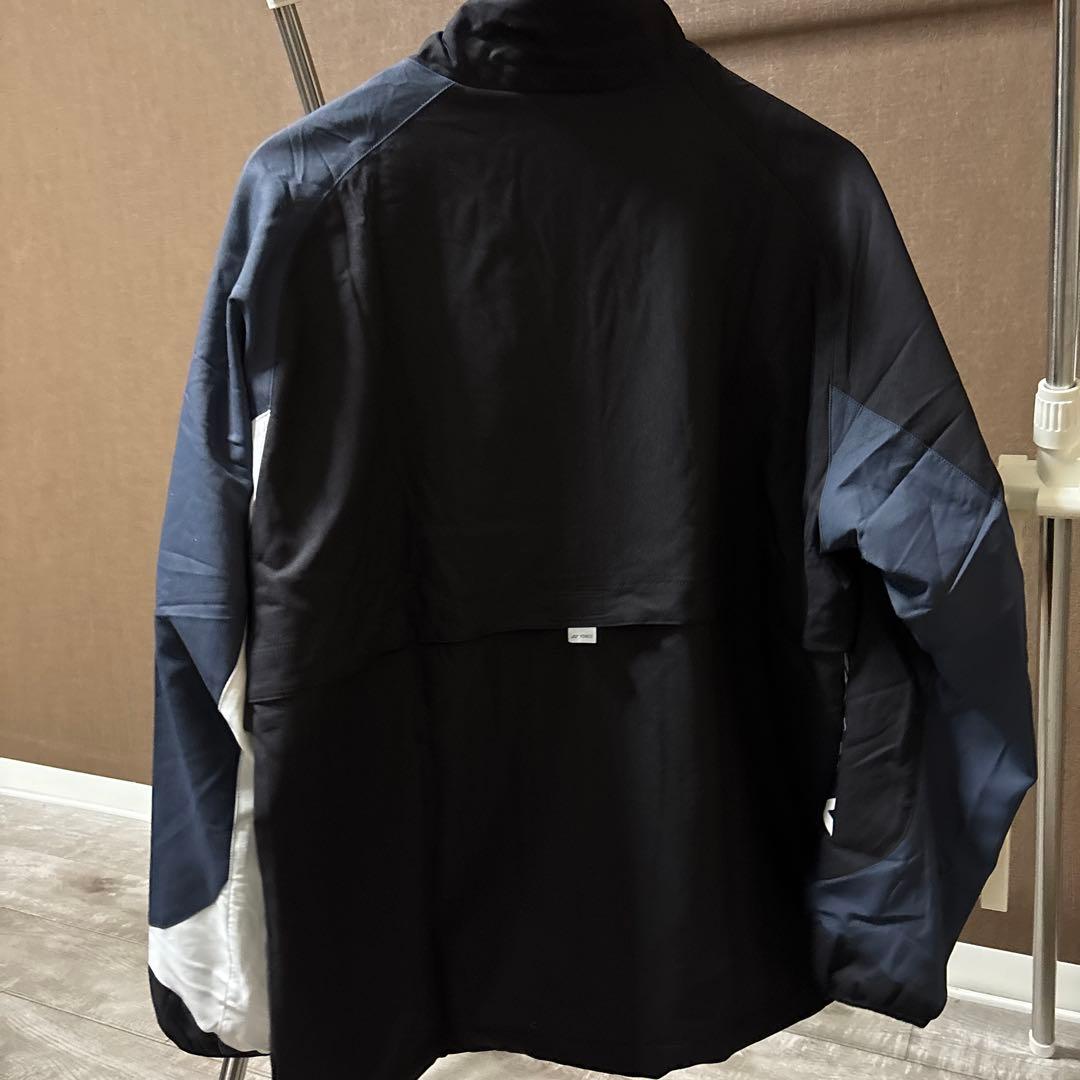ヨネックス　ウインドブレーカー　Lサイズ　ユニ裏地付き