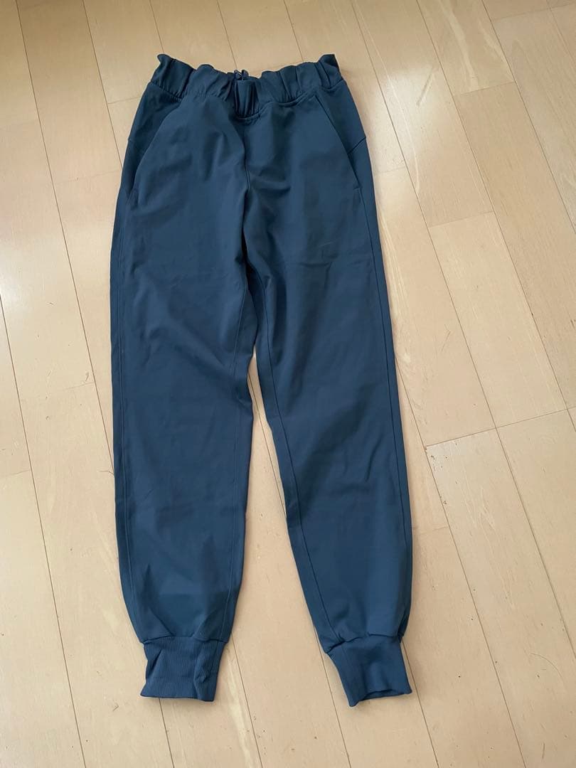 lululemon ジョガーパンツ