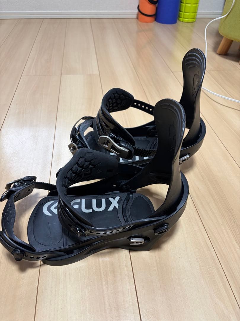 FLUX（フラックス）SR 黒　Mサイズ　ビィンディング