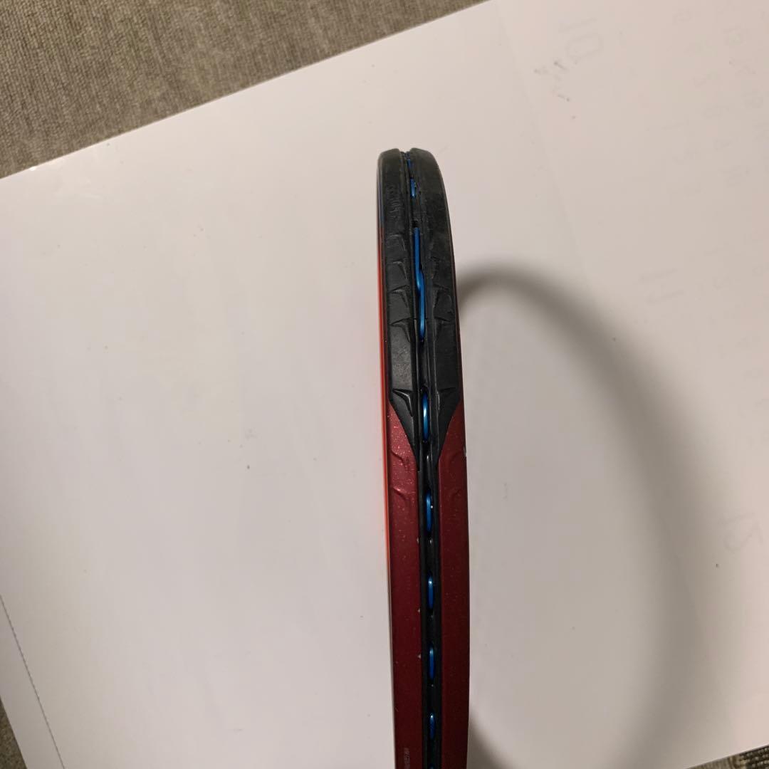 YONEX VCORE100テニスラケット グリップサイズG2 ①