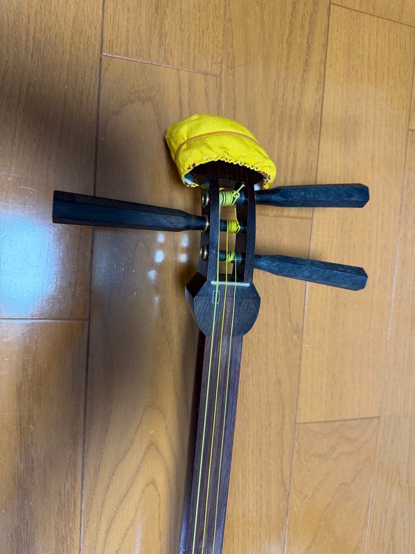 【三味線 ハードケース付き 和楽器】