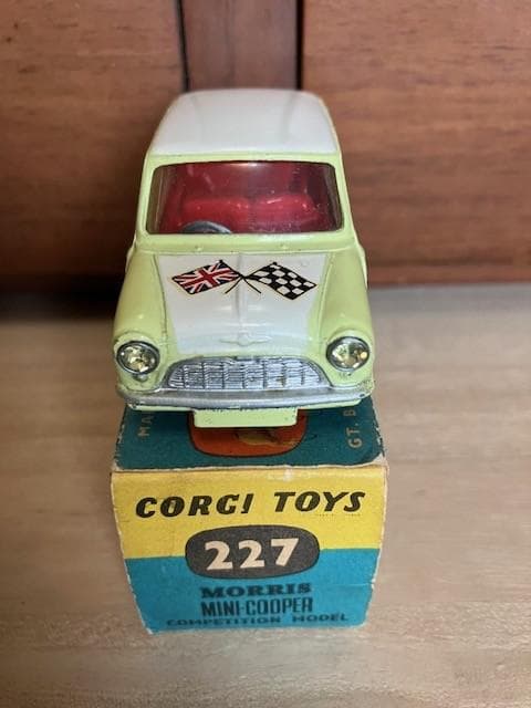 コーギー　CORGITOYS 227