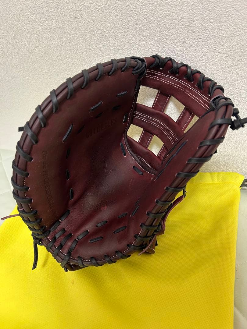 ローリングス硬式ファーストミット左投げ