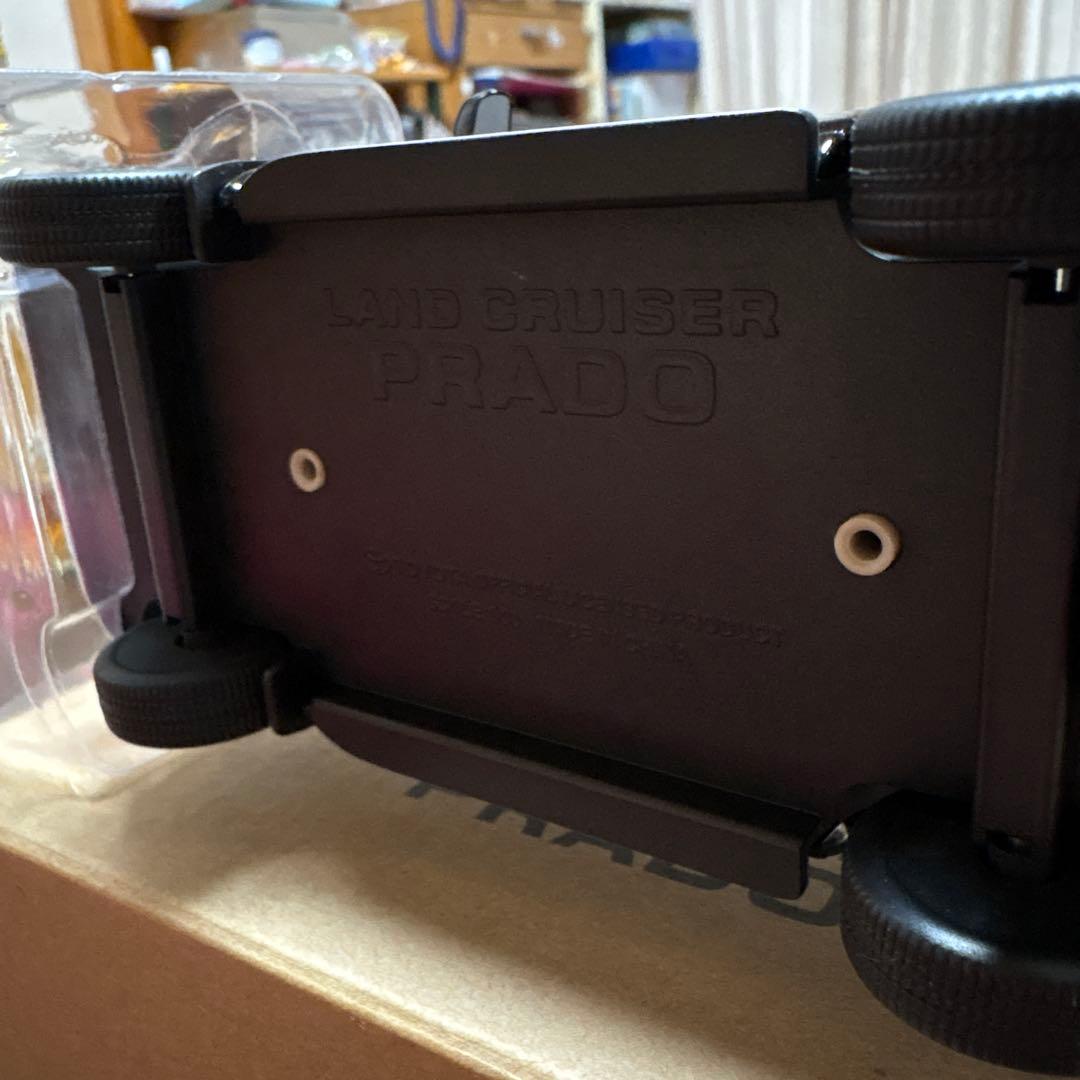 ランドクルーザー プラド 黒 ミニカー