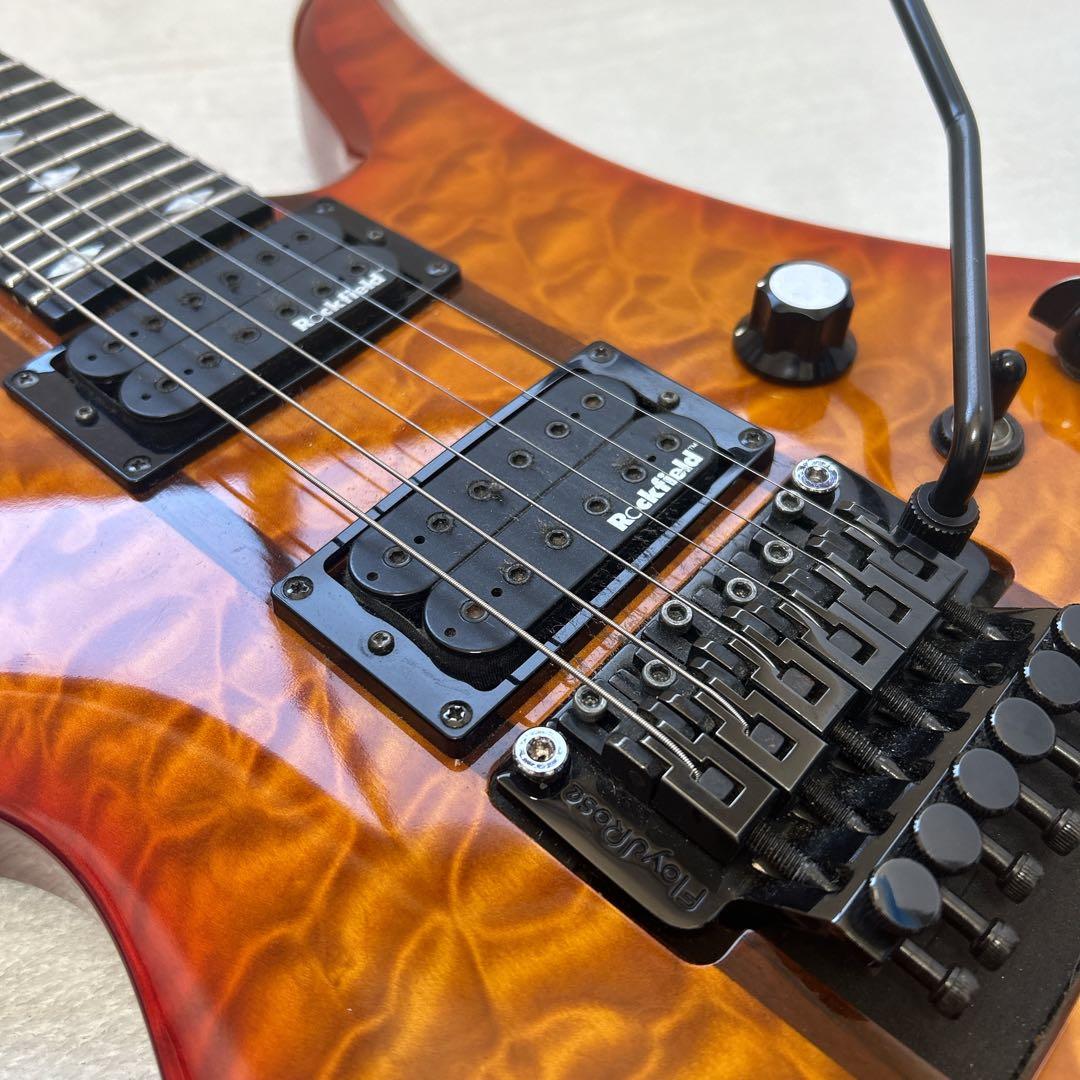 ギター B.C.Rich Mockingbird ST Honey Burst