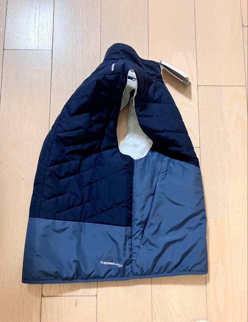 NIKE ランニングウェア ベスト 新品 メンズ アウターナイキM ネイビー