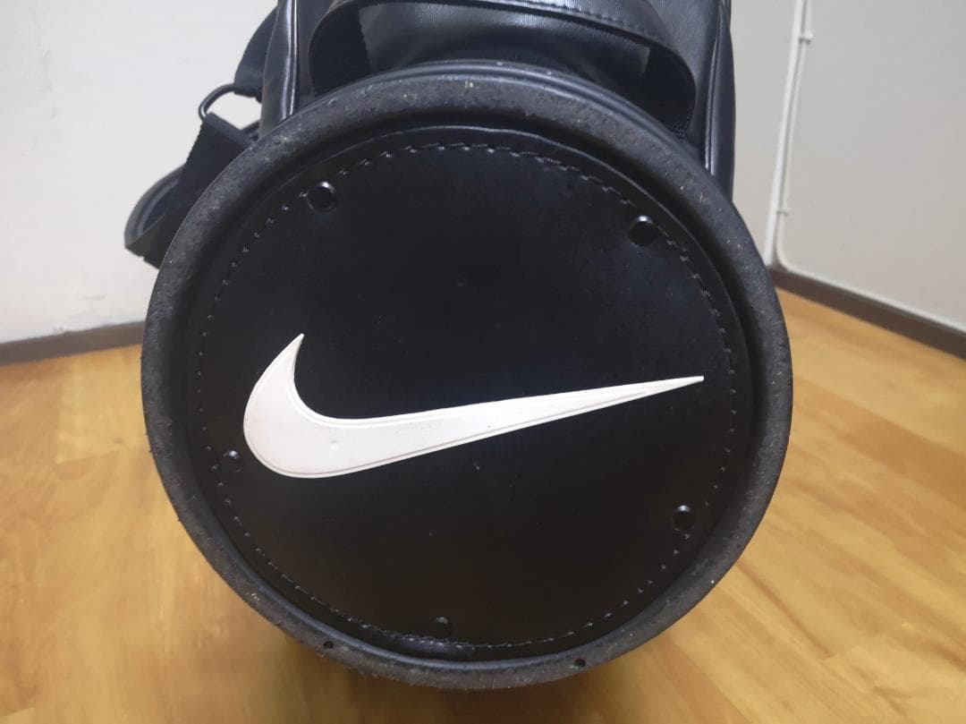 NIKE ナイキのツアーステートメントキャディバッグ(黒・3点カート式）