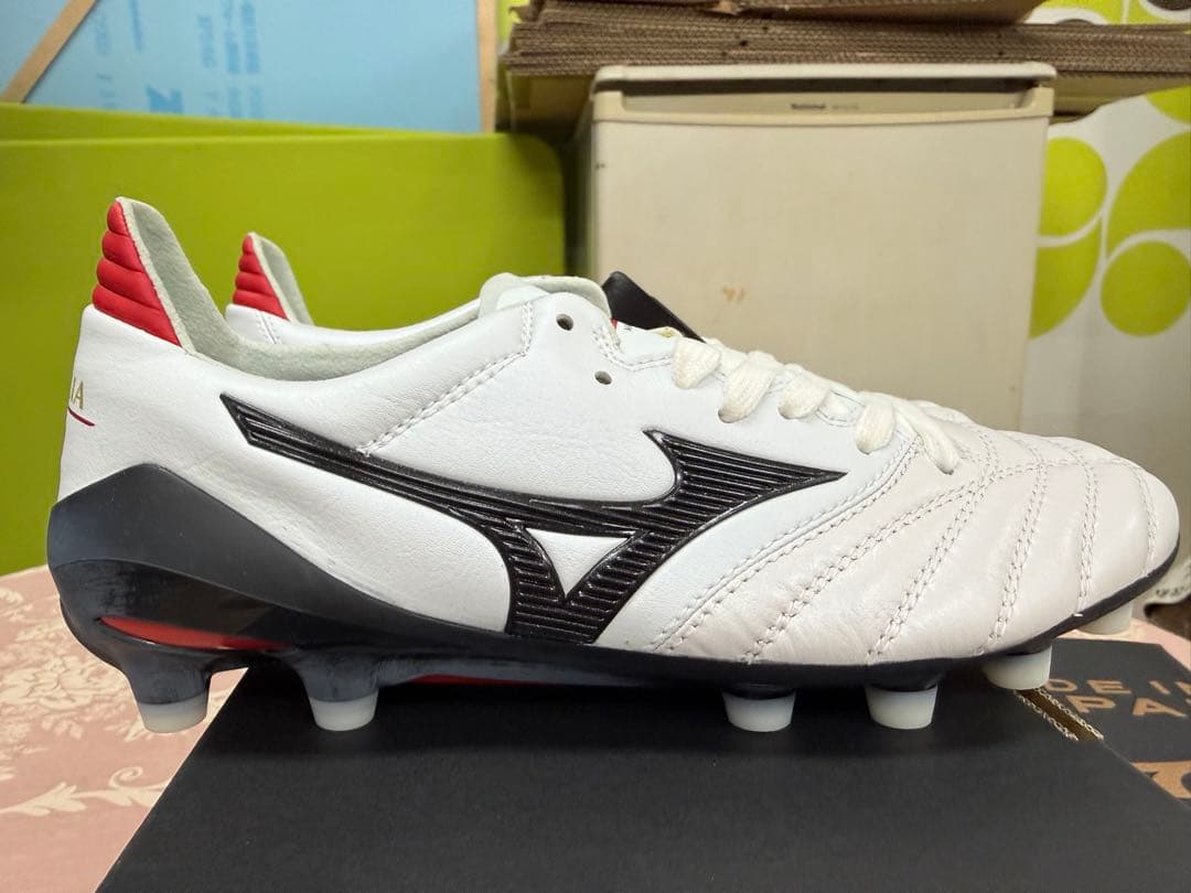 MORELIA ミズノ　モレリアネオ2 新品未使用　23cm