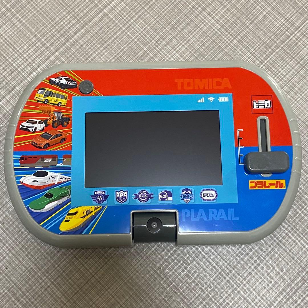 トミカ　プラレール　パッド　おもちゃ　タブレット　ゲーム　タカラトミー　電車　車