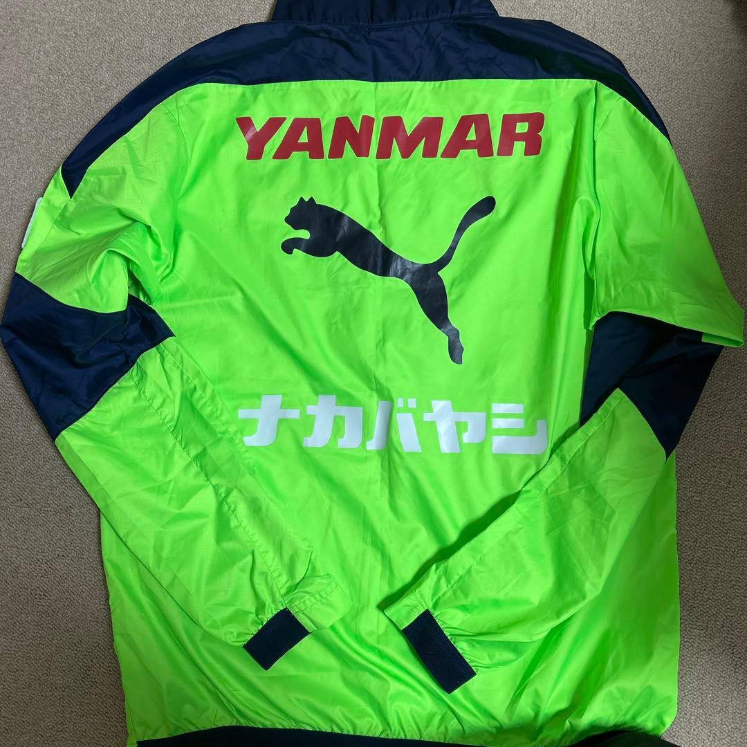 セレッソ大阪　トレーニングウェア　ピステ