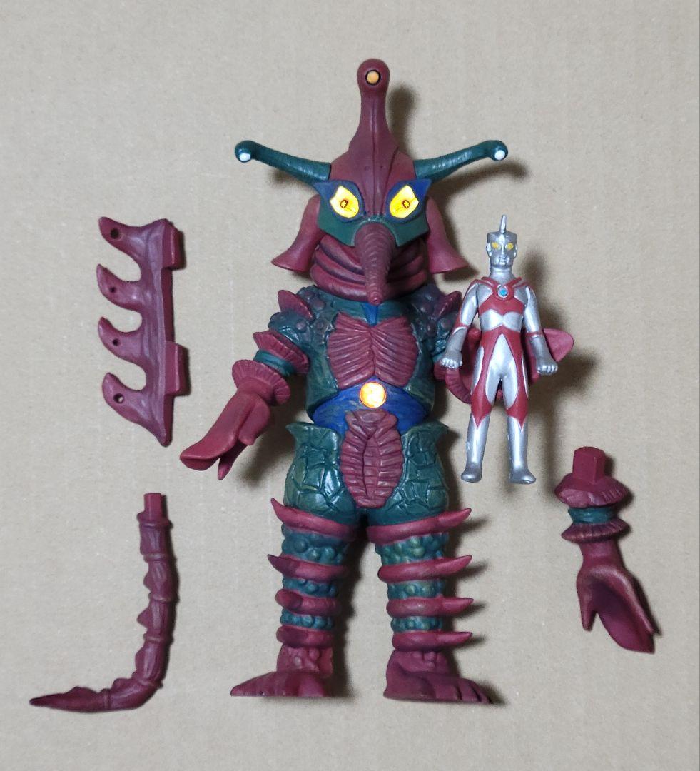 ウルトラマン　アルティメットルミナス　ウルトラの父セット　ヒッポリト星人