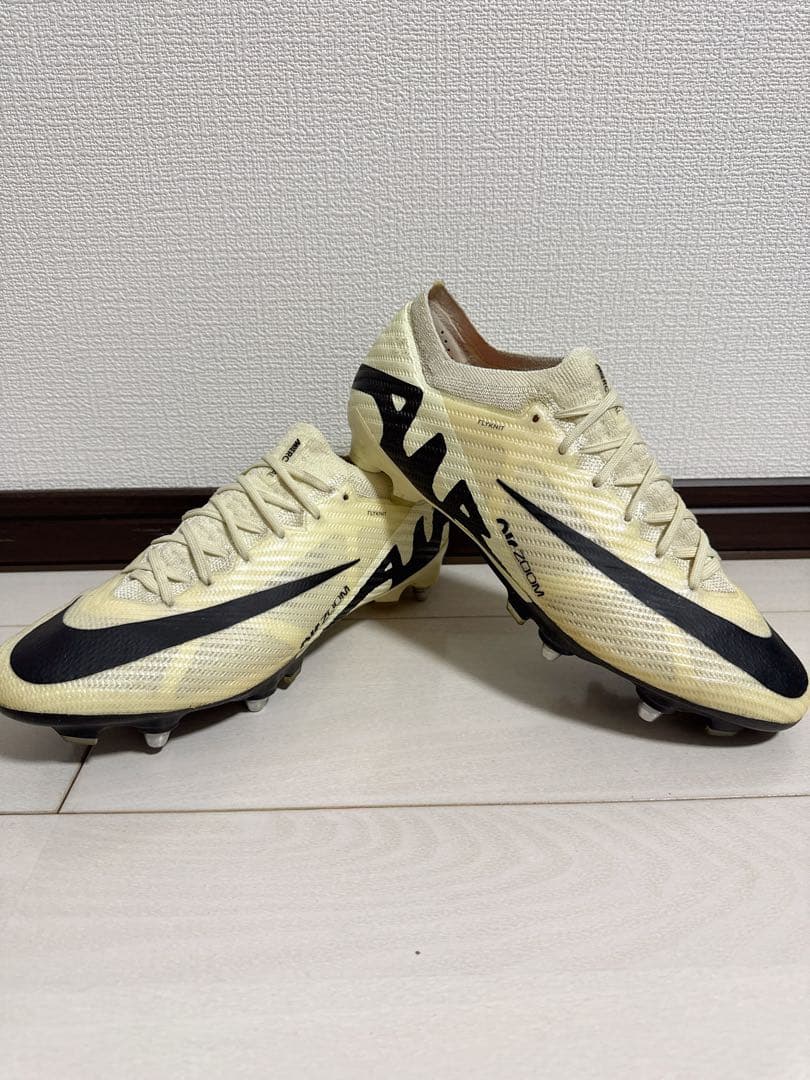 サッカースパイクマーキュリアルSG