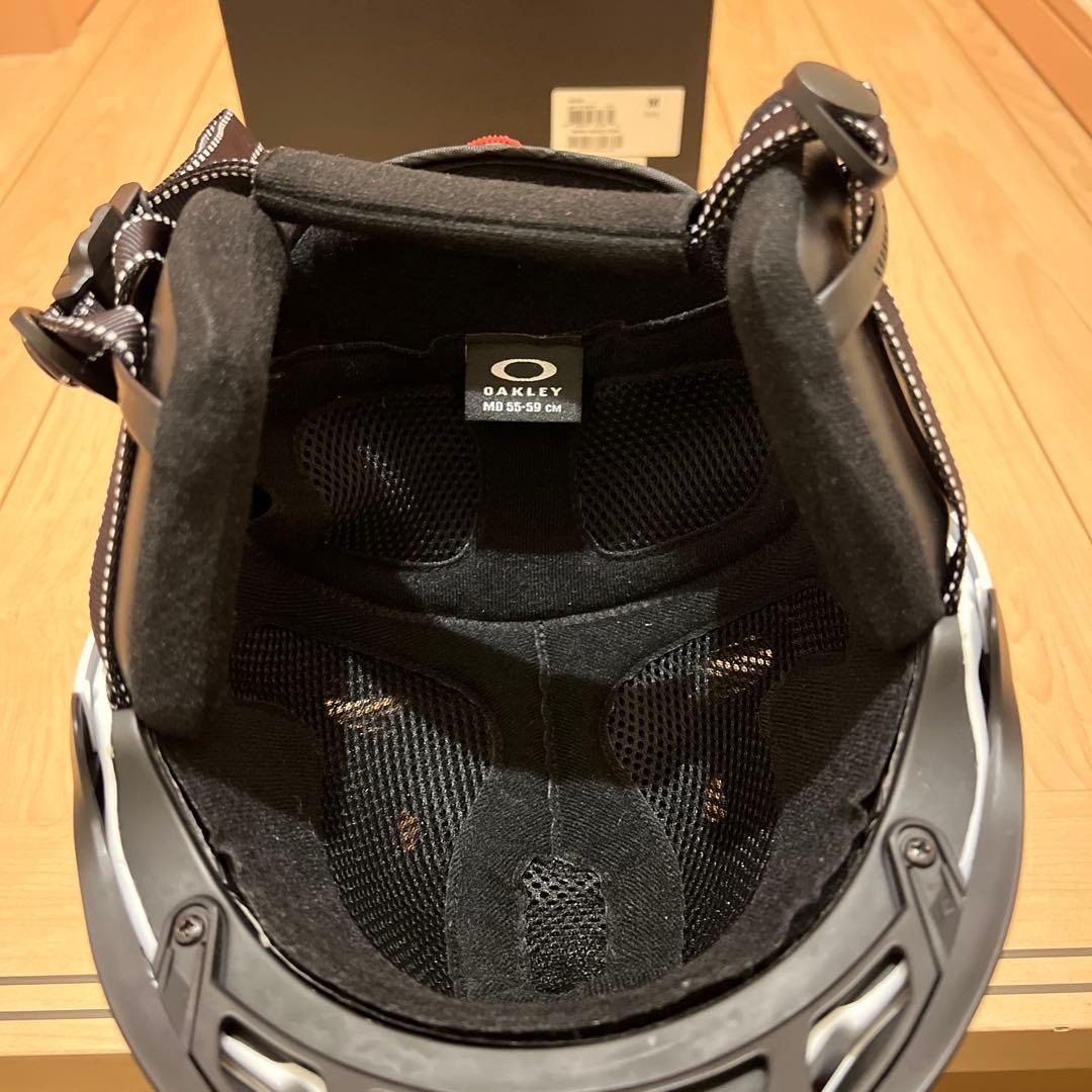 OAKLEY MOD5 ヘルメット Mサイズ ホワイト