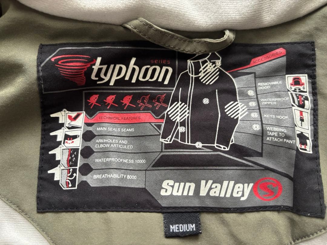 Sun Valley　サンバレー　スキーウェア　ジャケット　女性　サイズＬ