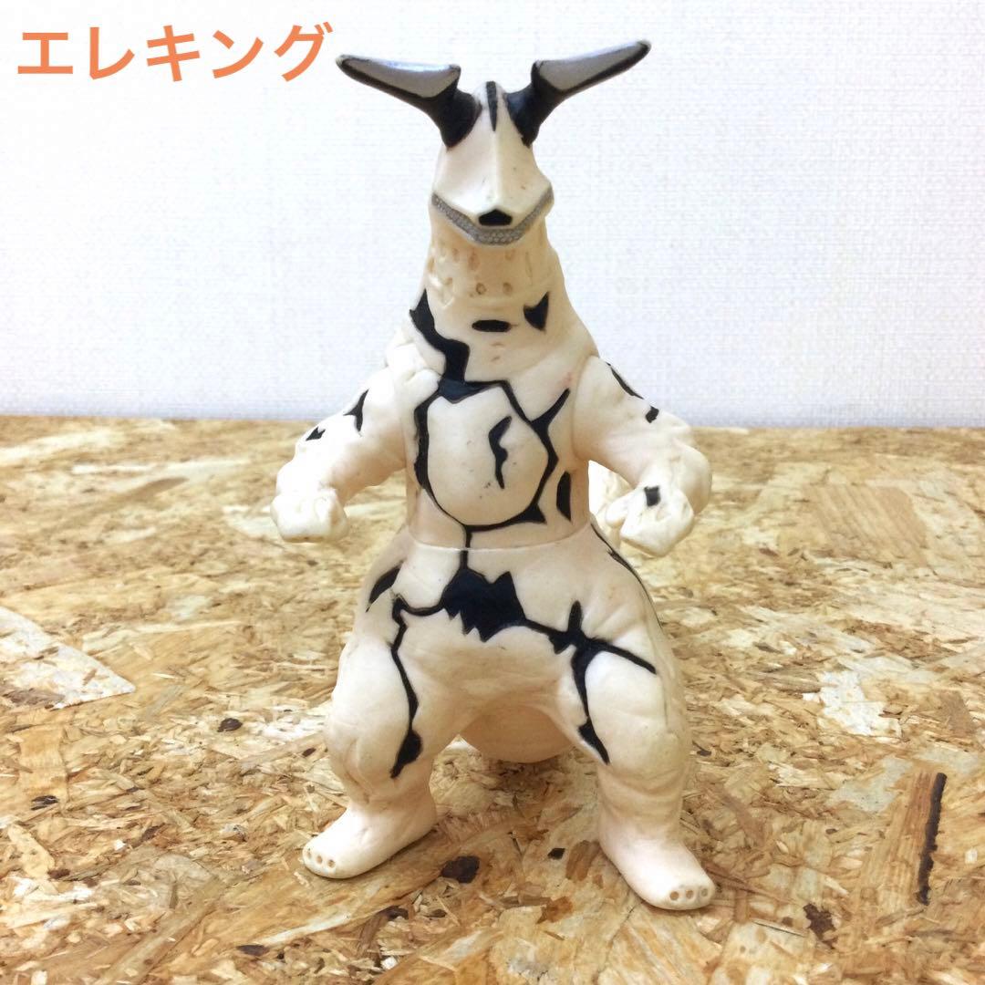 BANDAI ウルトラ怪獣　ソフビ人形　4体まとめセット　高さ12〜13cm
