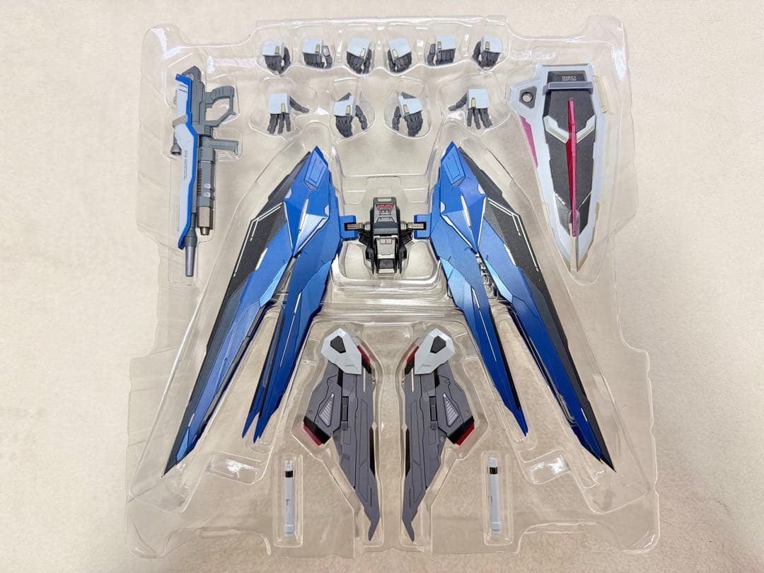 L BUILDフリーダムガンダムCONCEPT2【未使用品】