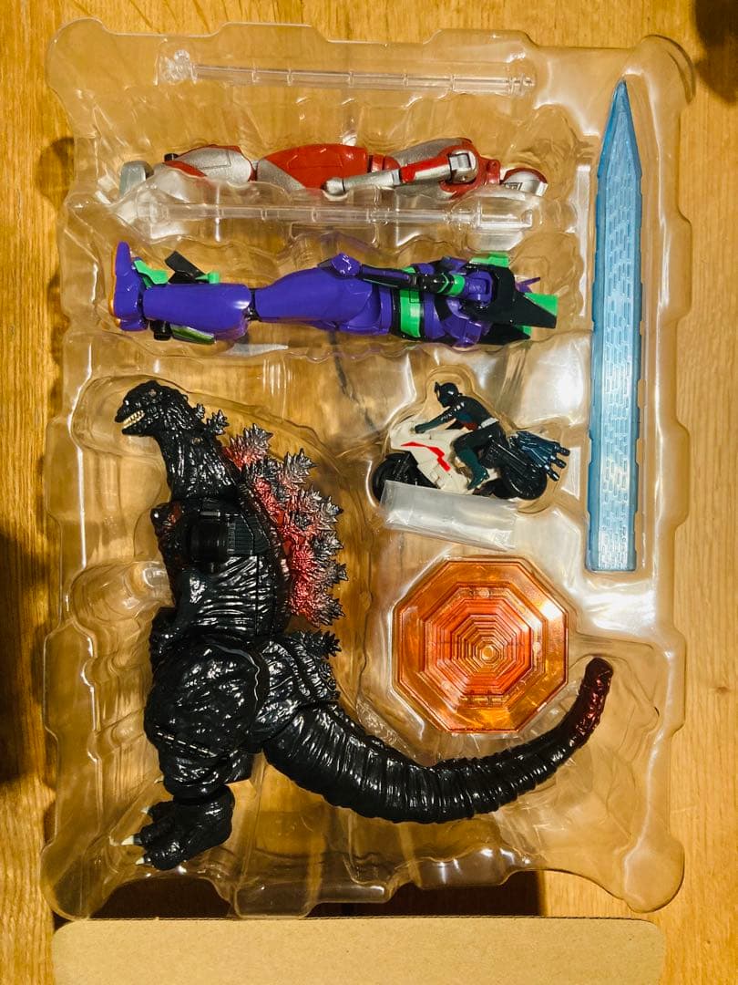 ジャンク　シンユニバースロボ ゴジラ　エヴァ　ウルトラマン　仮面ライダー
