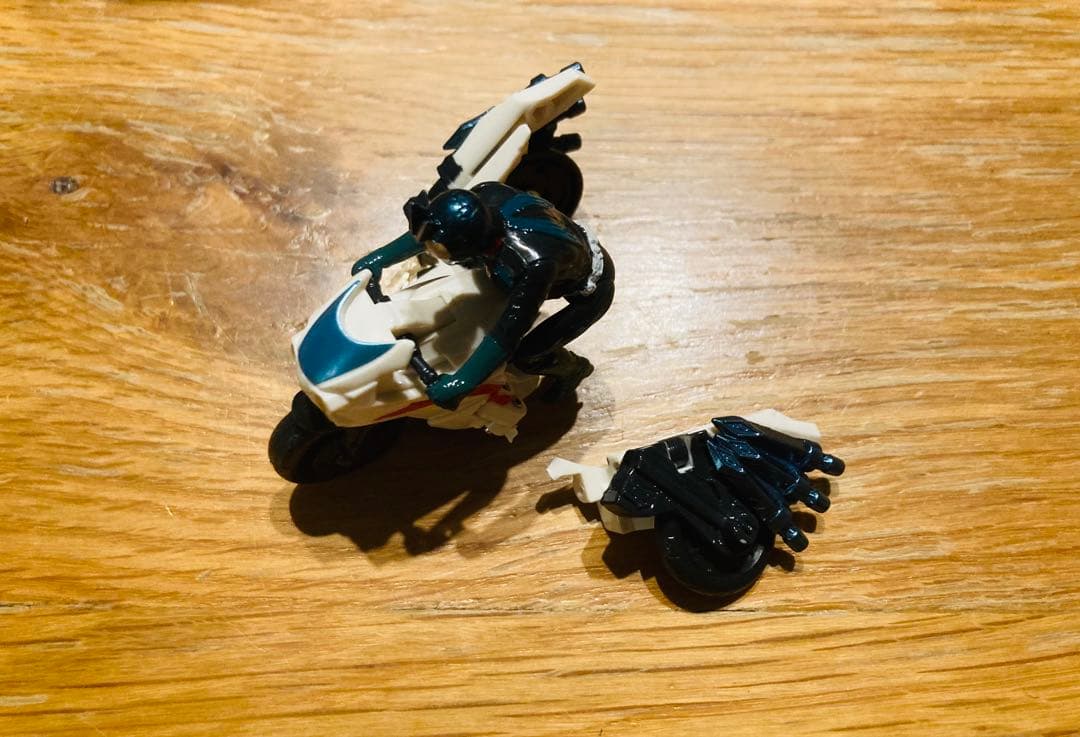 ジャンク　シンユニバースロボ ゴジラ　エヴァ　ウルトラマン　仮面ライダー
