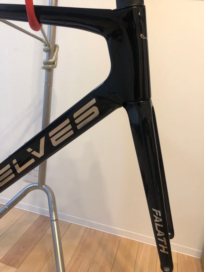 ELVES FALATH PRO DISC フレームセット　一体型ハンドル付属