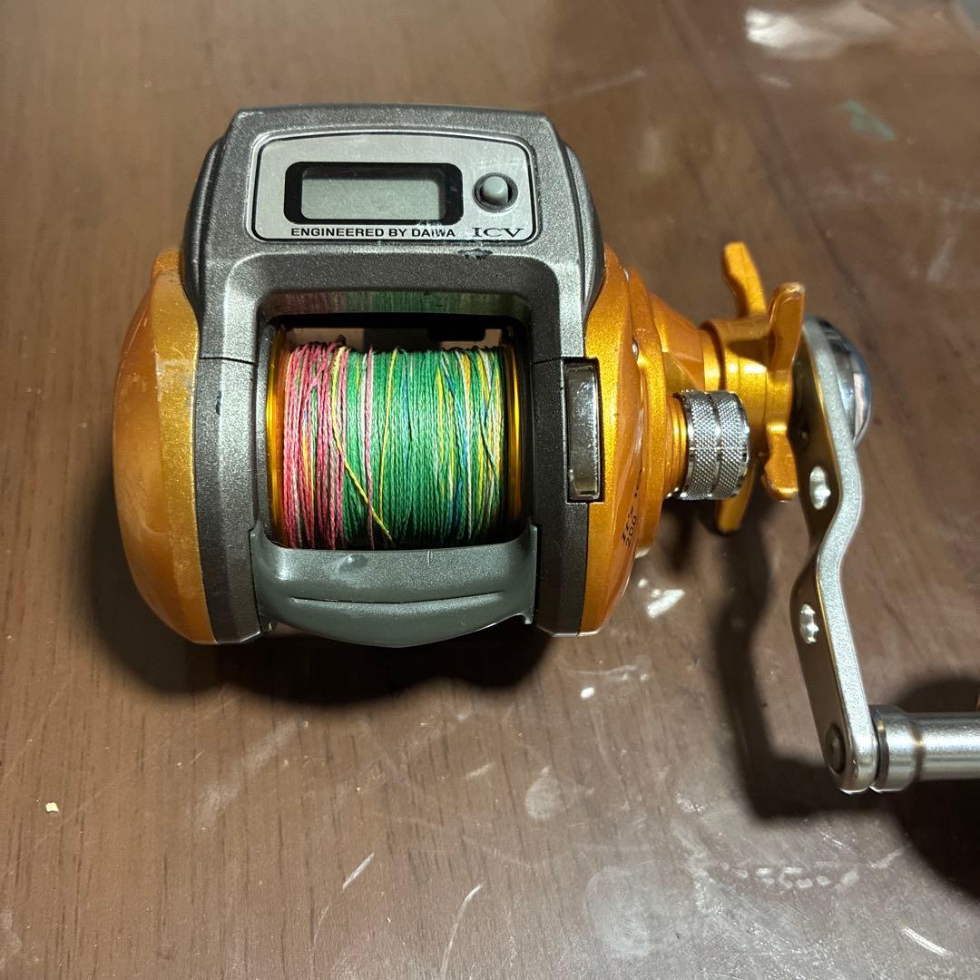DAIWA カウンター付きリールオレンジ
