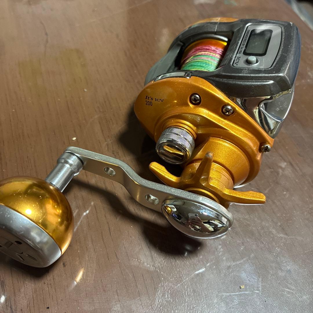 DAIWA カウンター付きリールオレンジ