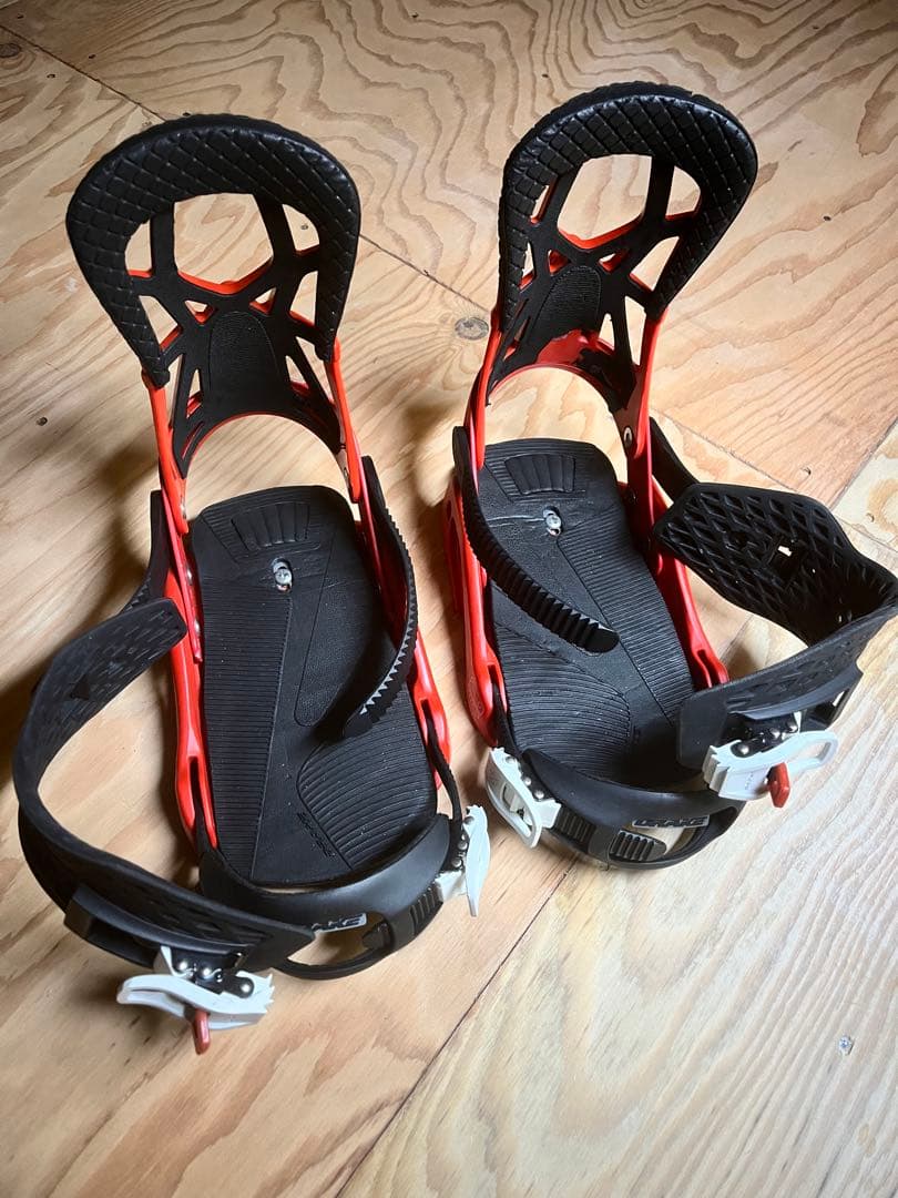 DRAKE FIFTY LTD RED 日本限定22-23 M ストラップ2種類