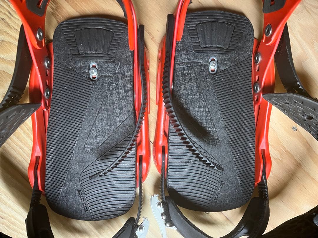 DRAKE FIFTY LTD RED 日本限定22-23 M ストラップ2種類