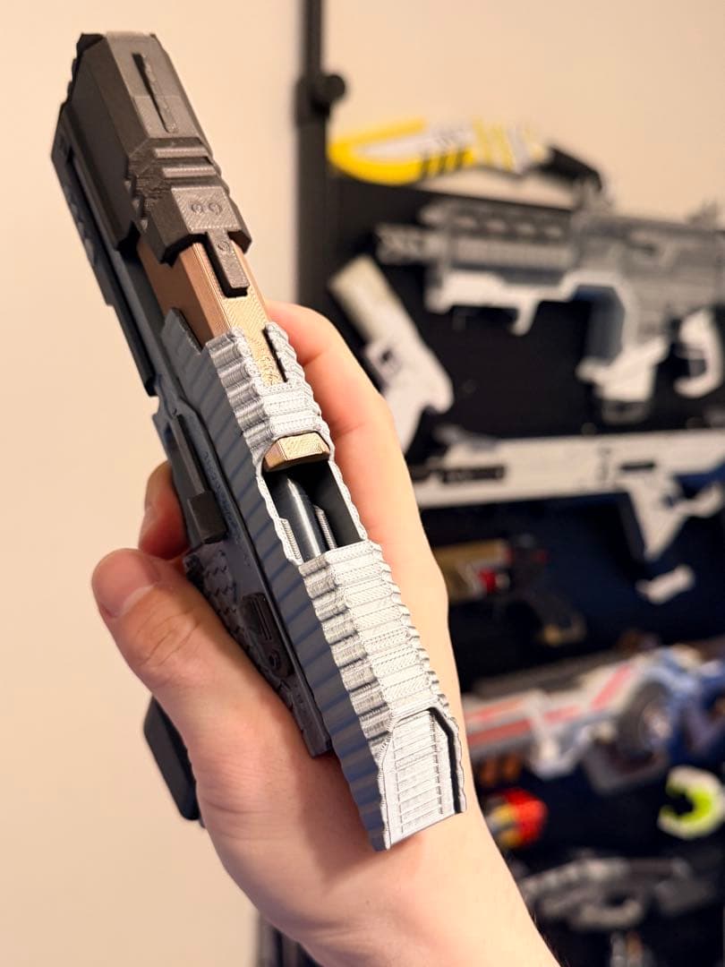 APEX P2020x2 モデルガン（発射機能なし）