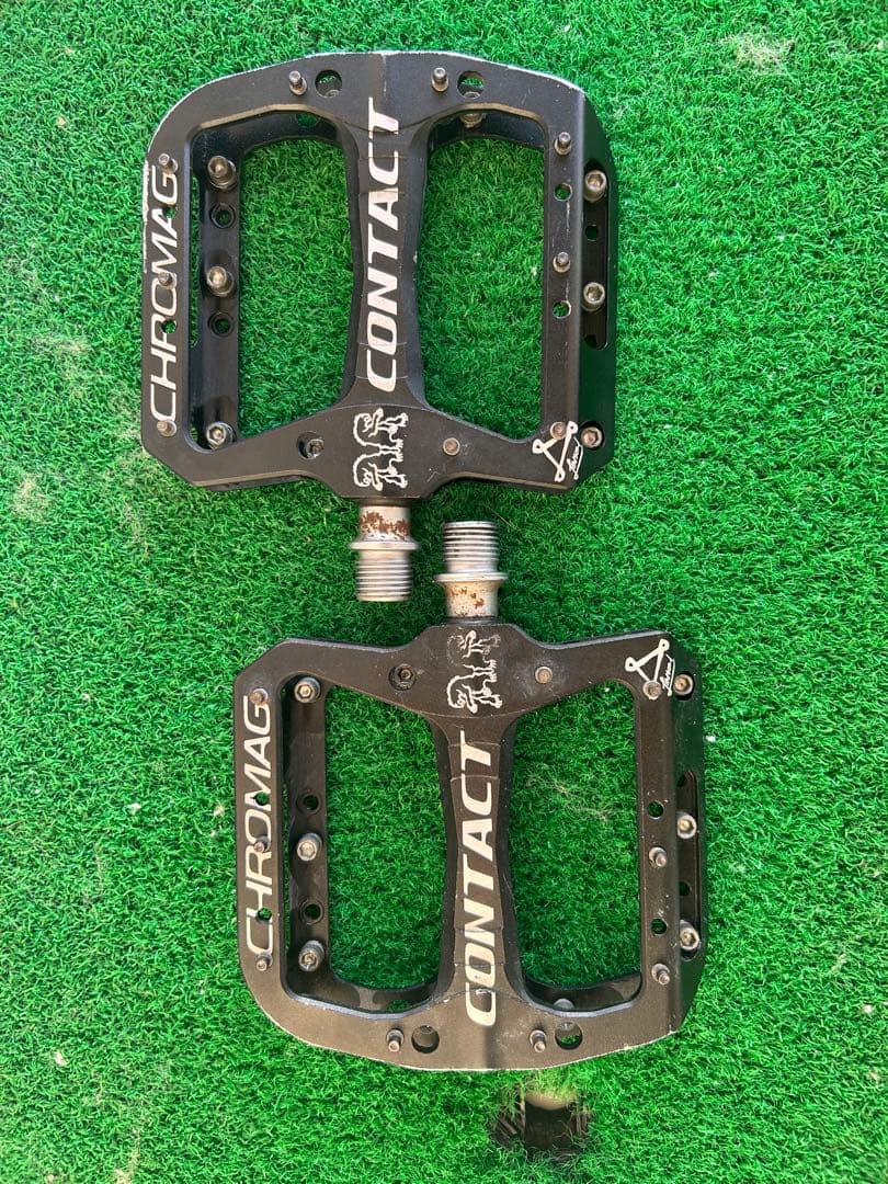 そそそ　CHROMAGクロマグ CONTACT フラットペダル MTB