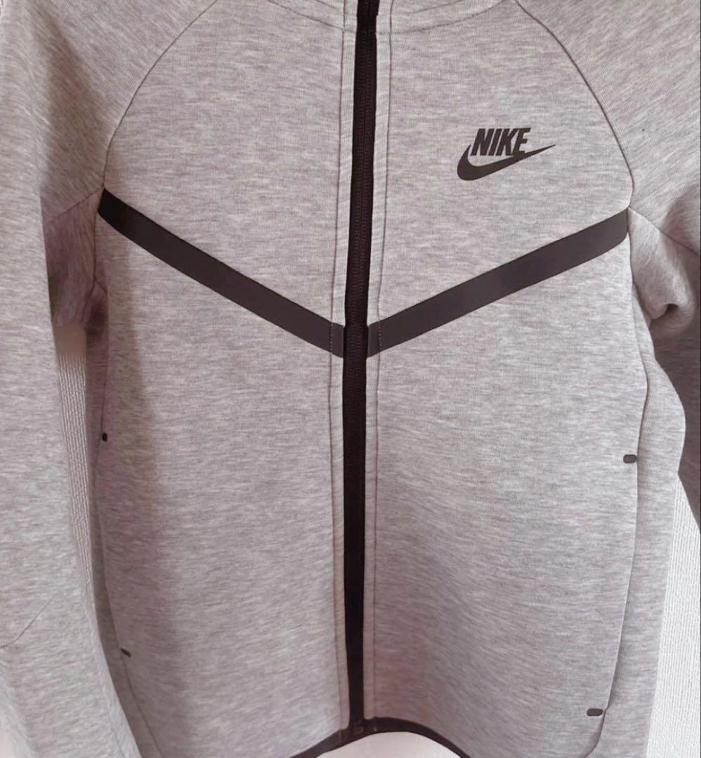 NIKEテックフリース