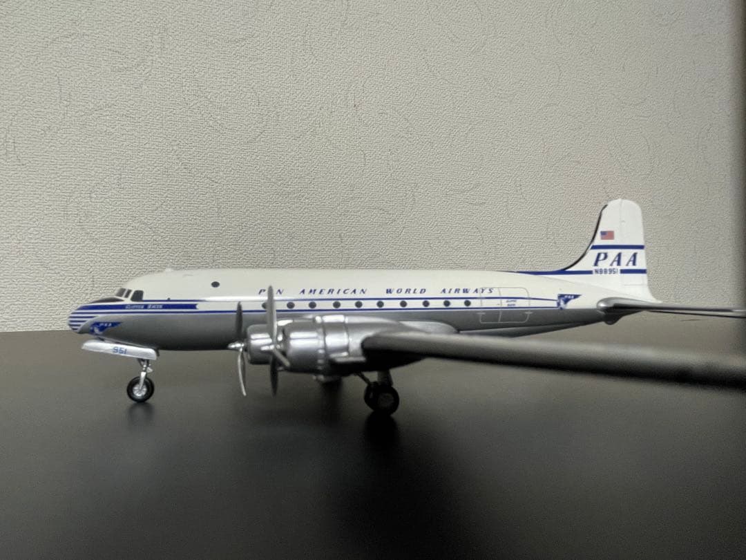 パンナム旅客機ダグラスＤ C-4