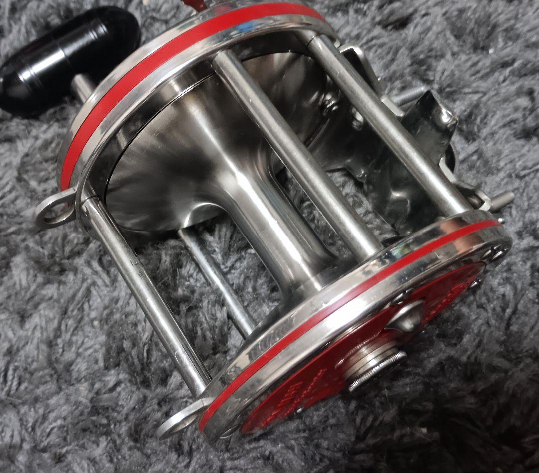 ペンリールスペシャルセネター114H 6/0トローリングリール！新品ライン付