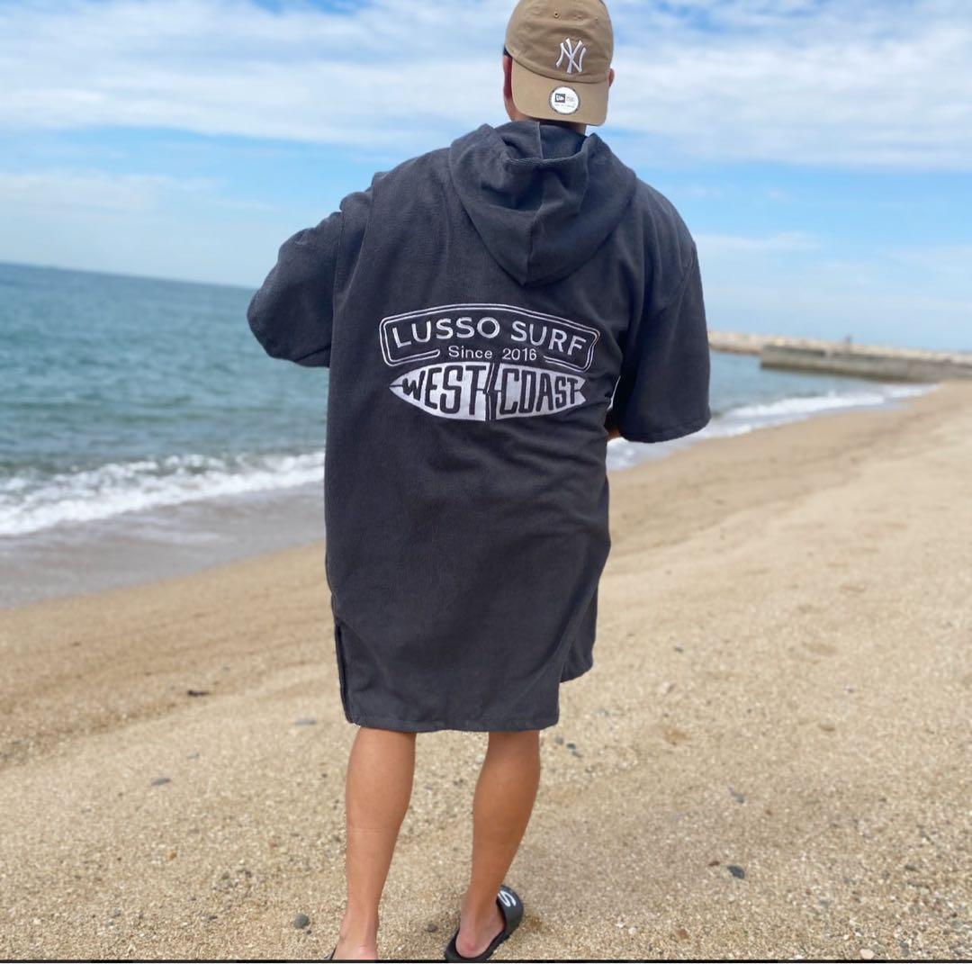 送料込み　LUSSO SURF お着替えポンチョ　グレー⭐︎送料込み