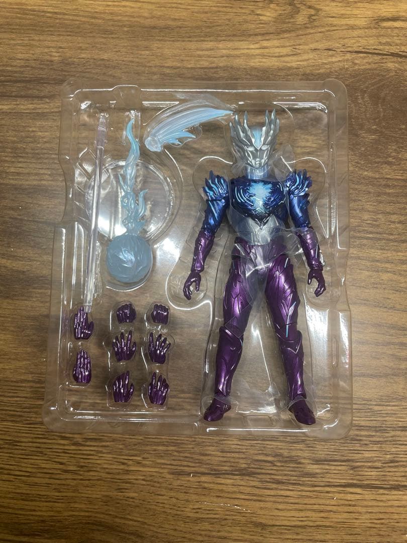 S.H.Figuarts ウルトラマンサーガ 　ゼロ　プレミアムバンダイ　開封品