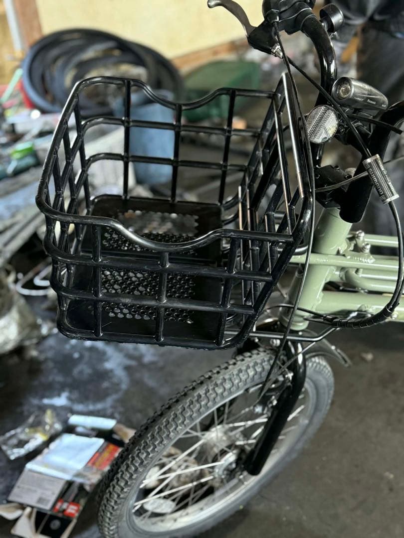 オリーブグリーン 電動アシスト自転車 20インチ