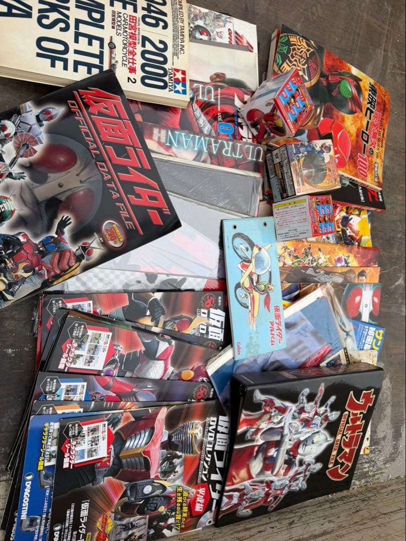 遺品整理　　レア物全て 100サイズ3箱　　整理品の為現状渡し