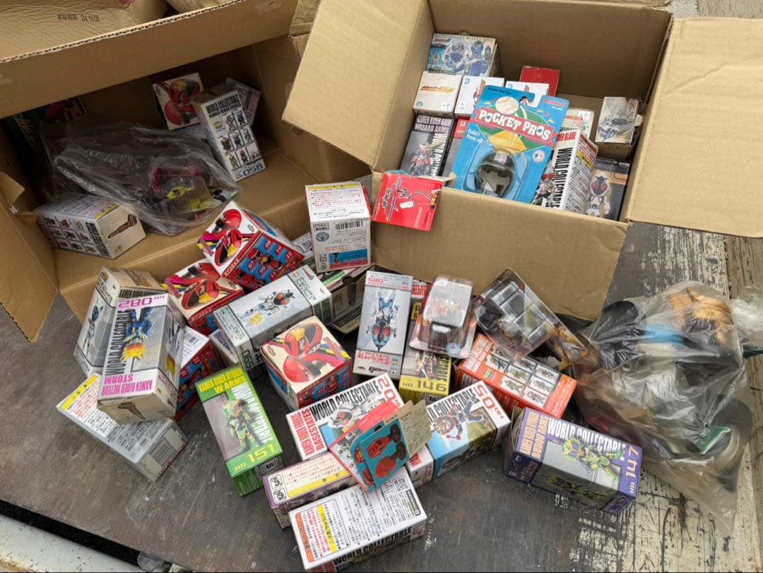 遺品整理　　レア物全て 100サイズ3箱　　整理品の為現状渡し