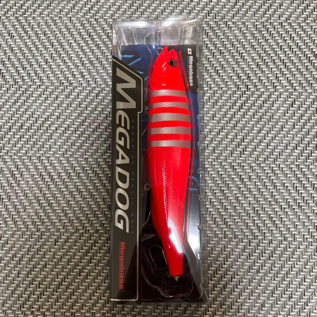 新品未使用　メガバス　メガドッグ　ＳＰ－Ｃ　レッドシルバーストライプ