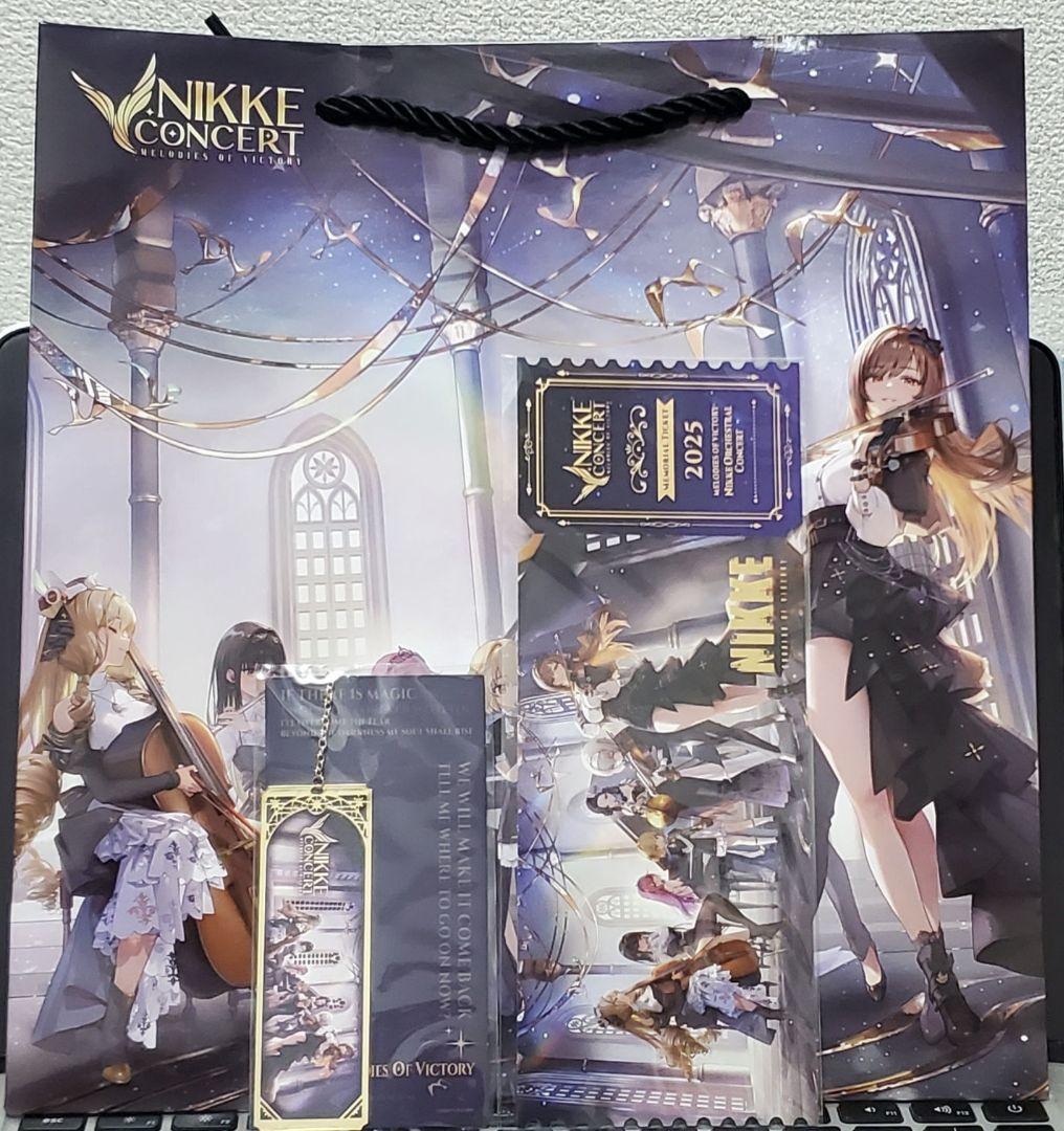 【非売品・美品】勝利の女神NIKKE オーケストラ 他グッズまとめ