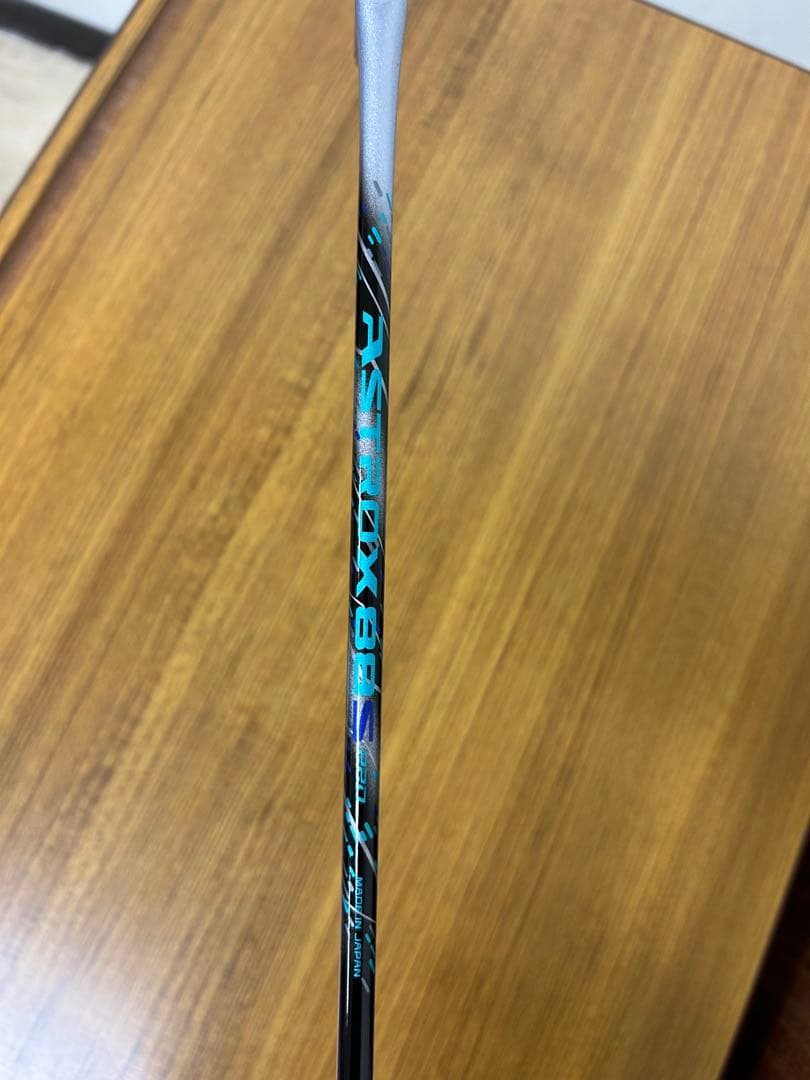 ASTROX88Sproバドミントンラケット